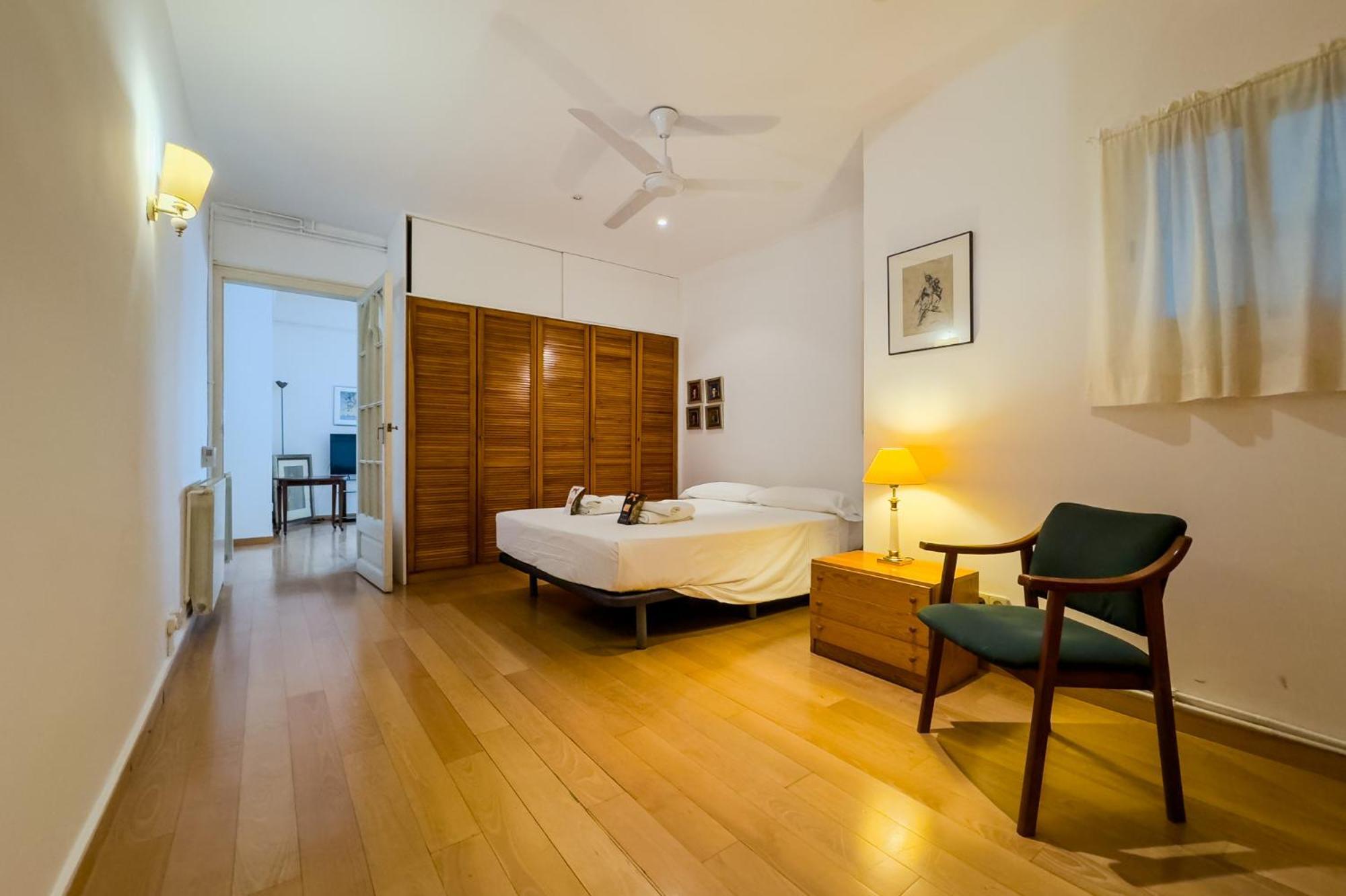 Enrique Granados Apartment Barcelona Exterior photo