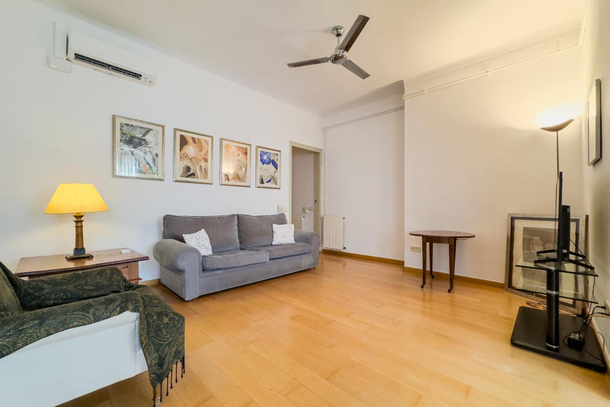 Enrique Granados Apartment Barcelona Exterior photo