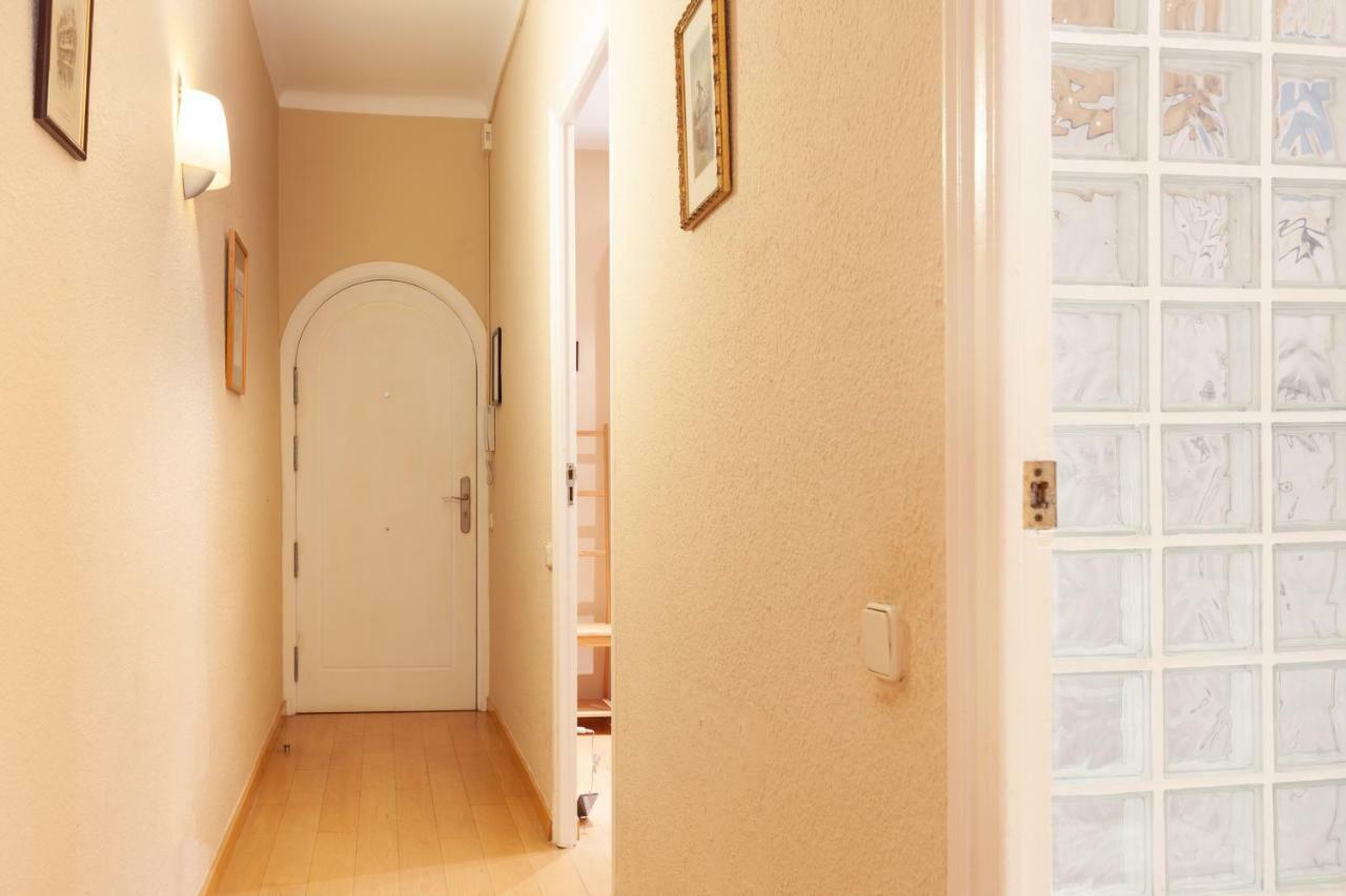 Enrique Granados Apartment Barcelona Exterior photo