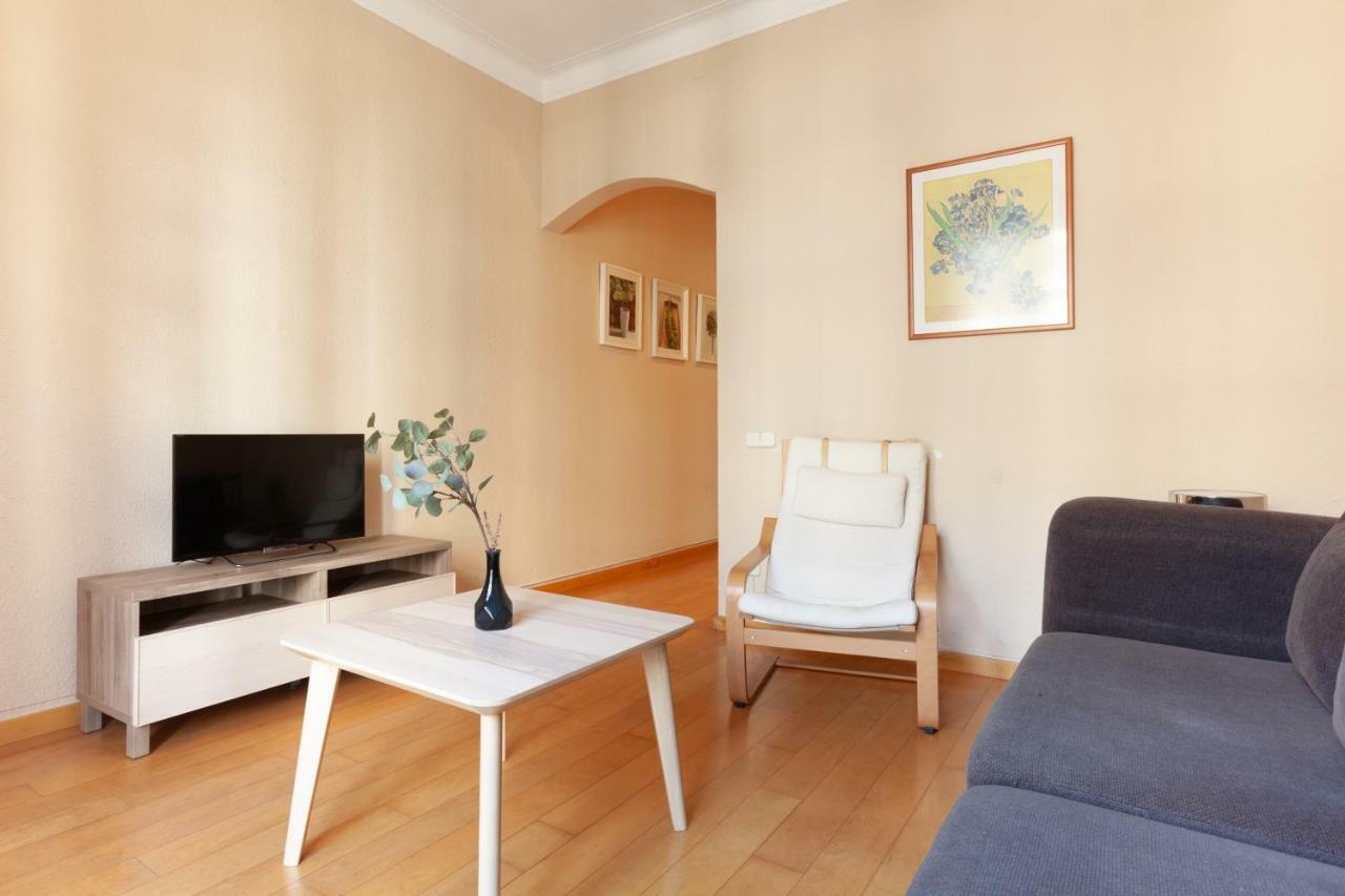 Enrique Granados Apartment Barcelona Exterior photo