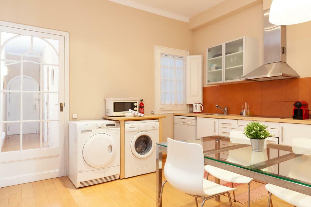 Enrique Granados Apartment Barcelona Exterior photo